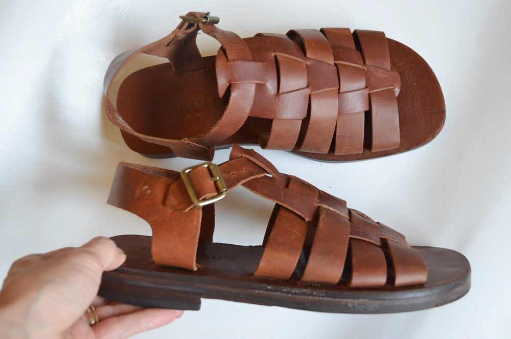 T Strap Leather Woven Fisherman Sandals Size 9M